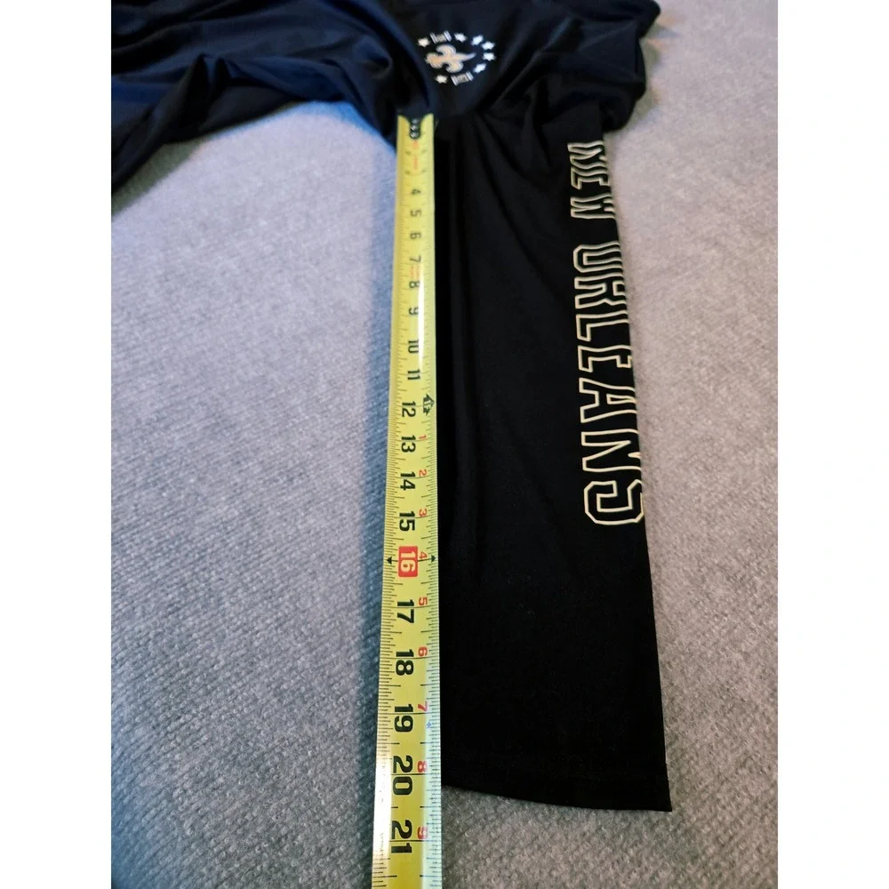 New Orleans Saints NFL Team Apparel Pullover Large Long Sleeve‎ 1/4 Zip